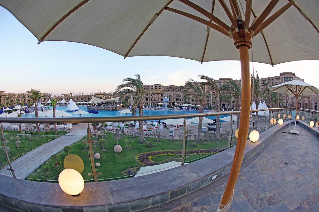 Отель Grand Ocean El Sokhna Айн-Сохна Экстерьер фото The resort's pool area