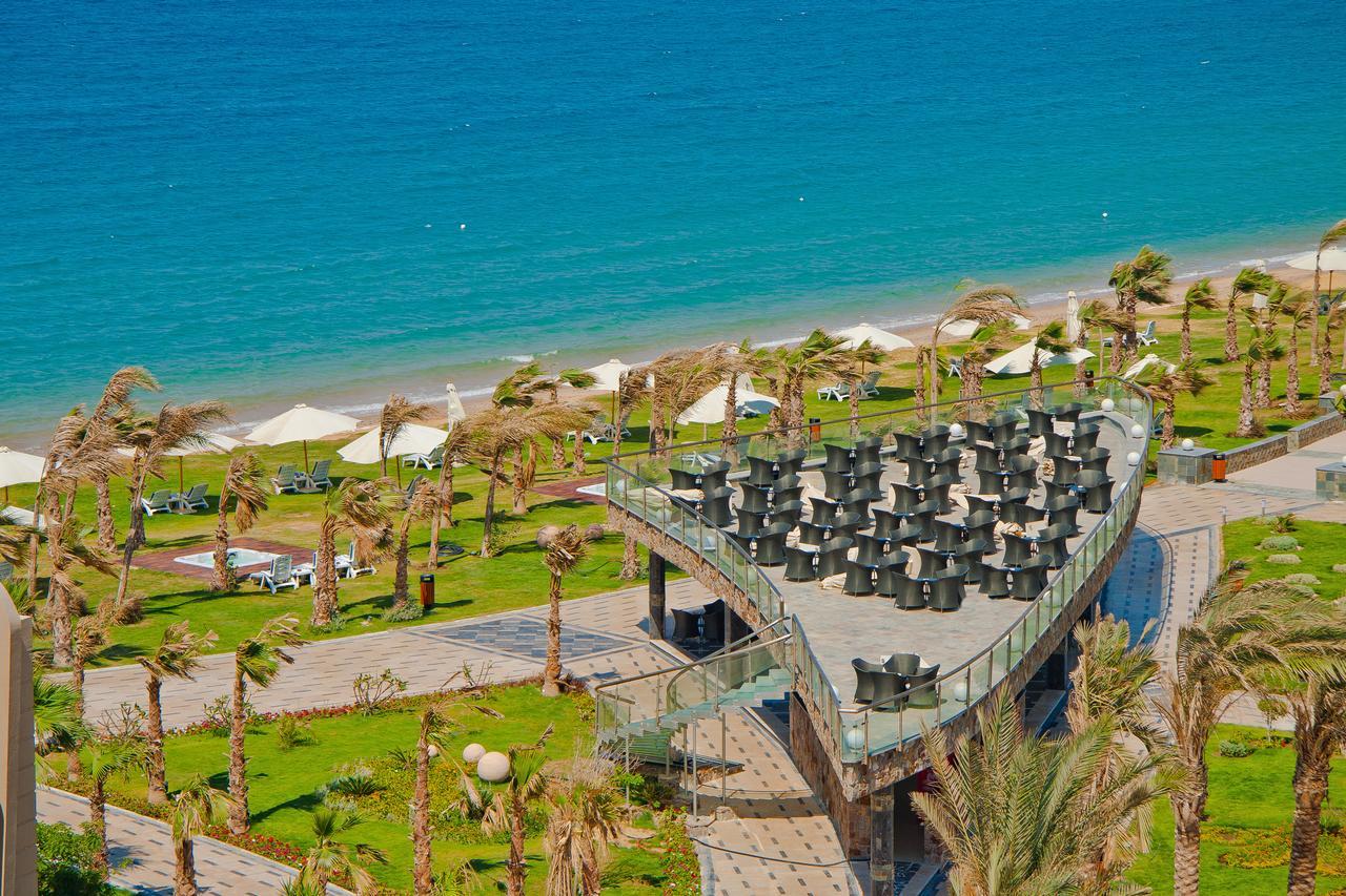 Отель Grand Ocean El Sokhna Айн-Сохна Экстерьер фото The beach at the resort