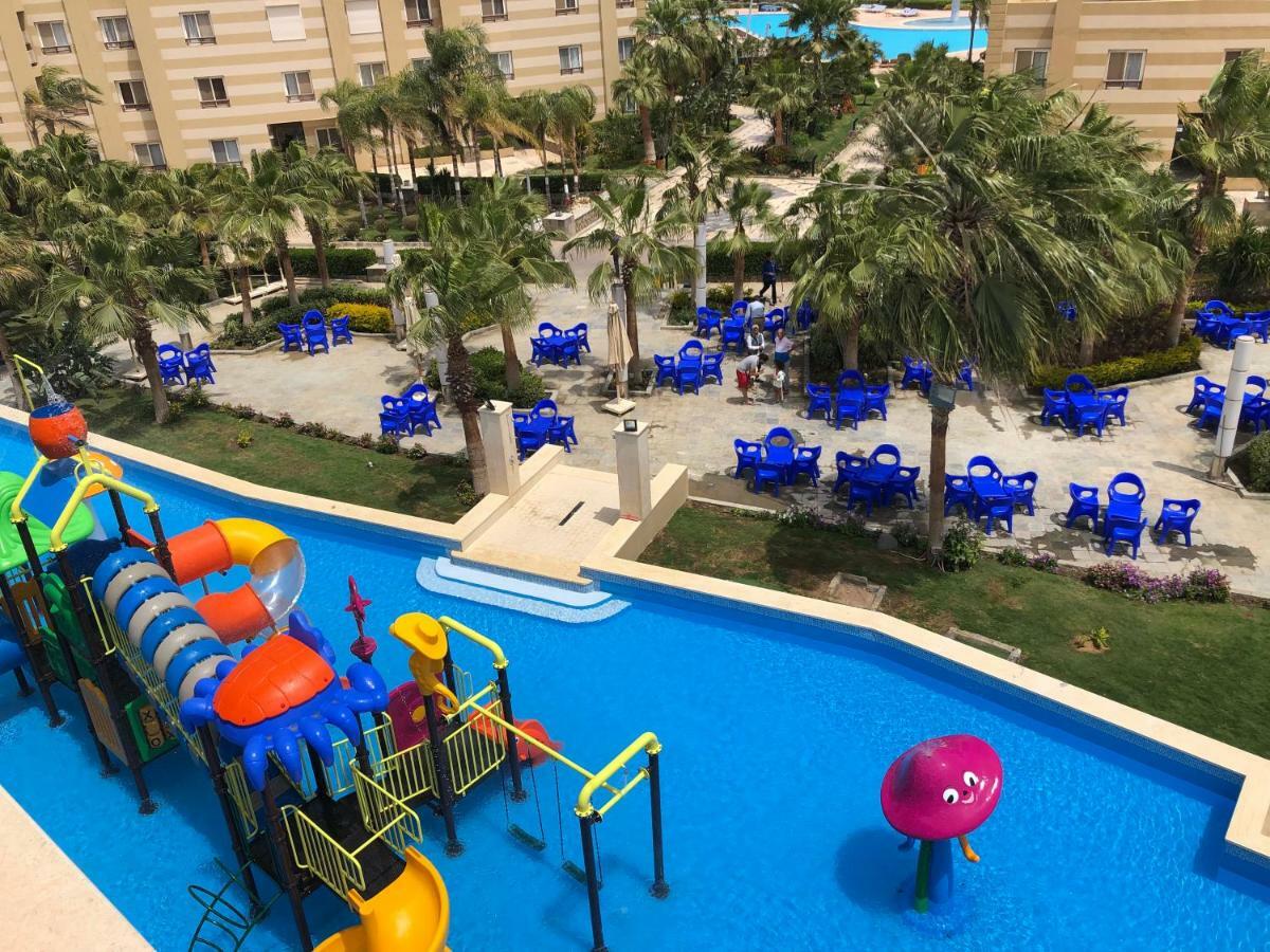 Отель Grand Ocean El Sokhna Айн-Сохна Экстерьер фото The resort's water park
